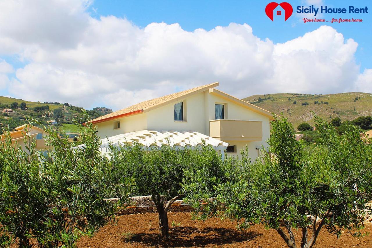 Borgo Aranci - Appartamento In Villa Garofalo - 15B Кастелламмаре-дель-Гольфо Екстер'єр фото